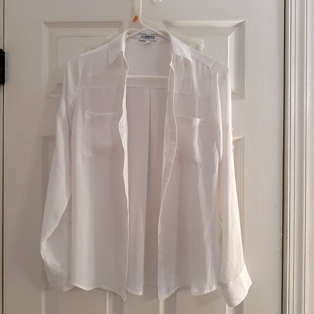Nice sheer material, button down, dress shirt